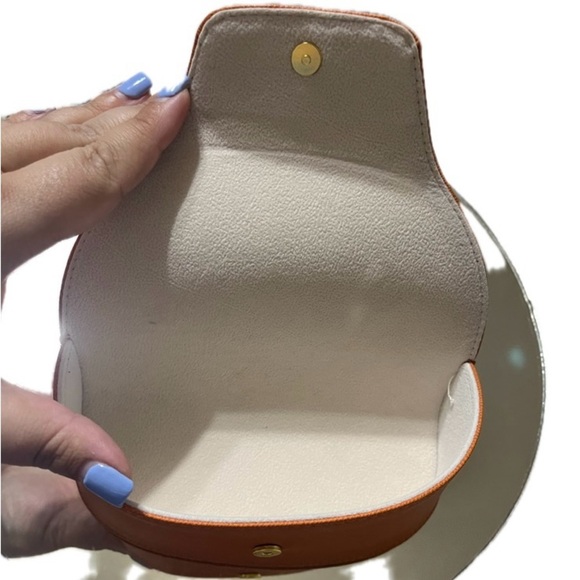 TORY BURCH Sunglasses Case, Curvy, Orange, Saffiano Leather, Suede - Picture 6 of 9